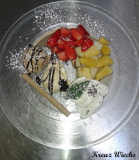 Dessertteller  Erdbeeren 1